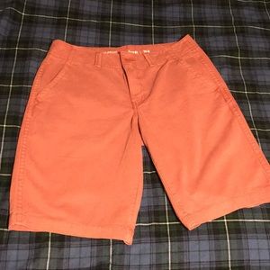 Urban pipeline 32W flat front shorts
